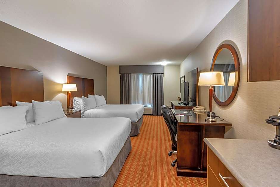 Devonian Hotel and Suites