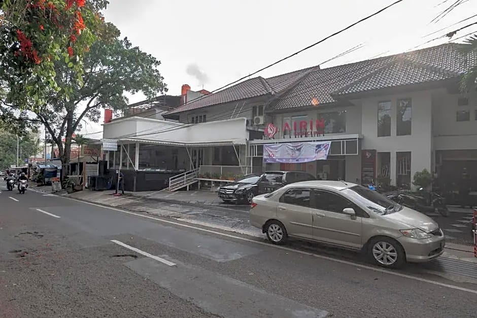 RedDoorz @ Arwiga Hotel near RS Hasan Sadikin Bandung