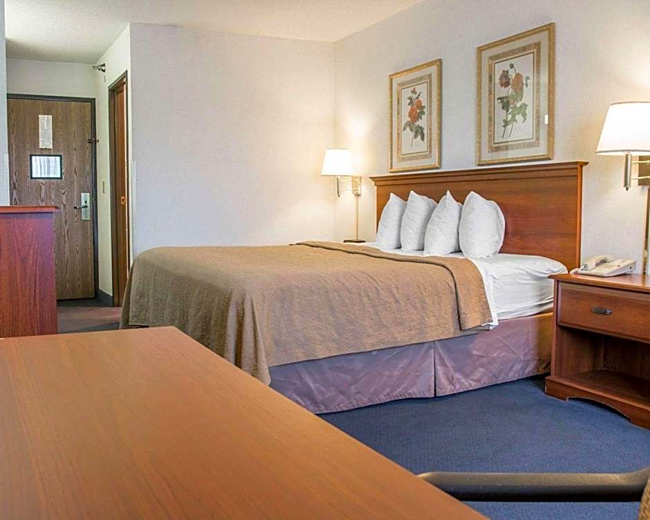 Quality Inn Hudsonville South