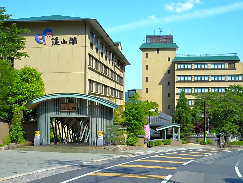 Yunohana Onsen Omotenashinoyado Keizankaku Hotel