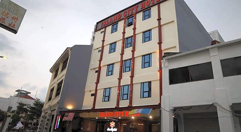 Capital O 90897 Island City Hotel