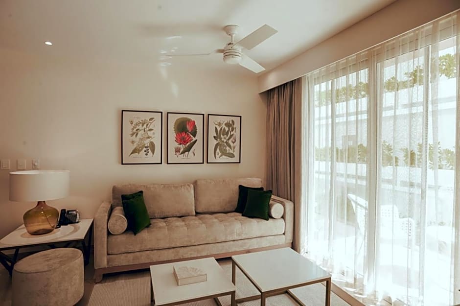 Antera Hotel & Residences