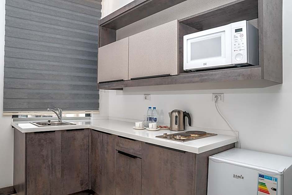 Liv Weibdeh Hotel Suites