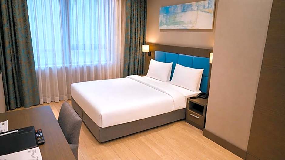 Hilly Hotel