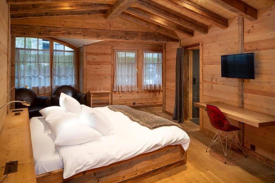 Hostellerie du Pas de l'Ours "Relais et Châteaux"