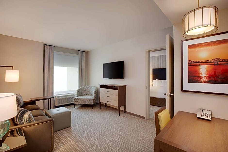 Homewood Suites By Hilton Louisville Downtown