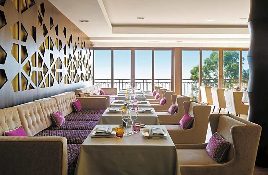 Tiara Miramar Beach Resort