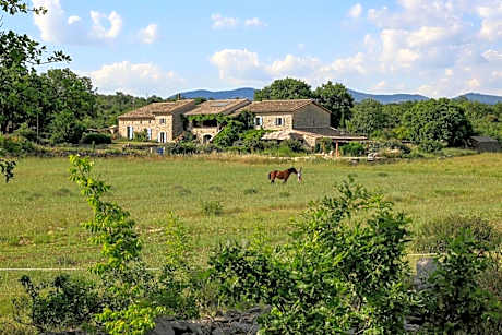 Mas des Claparèdes