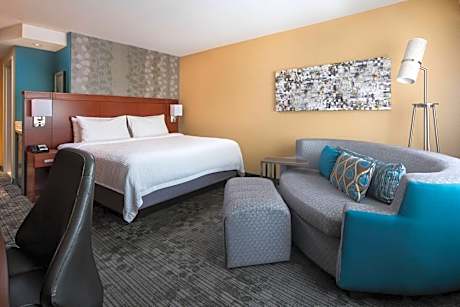 King Room with Sofa Bed