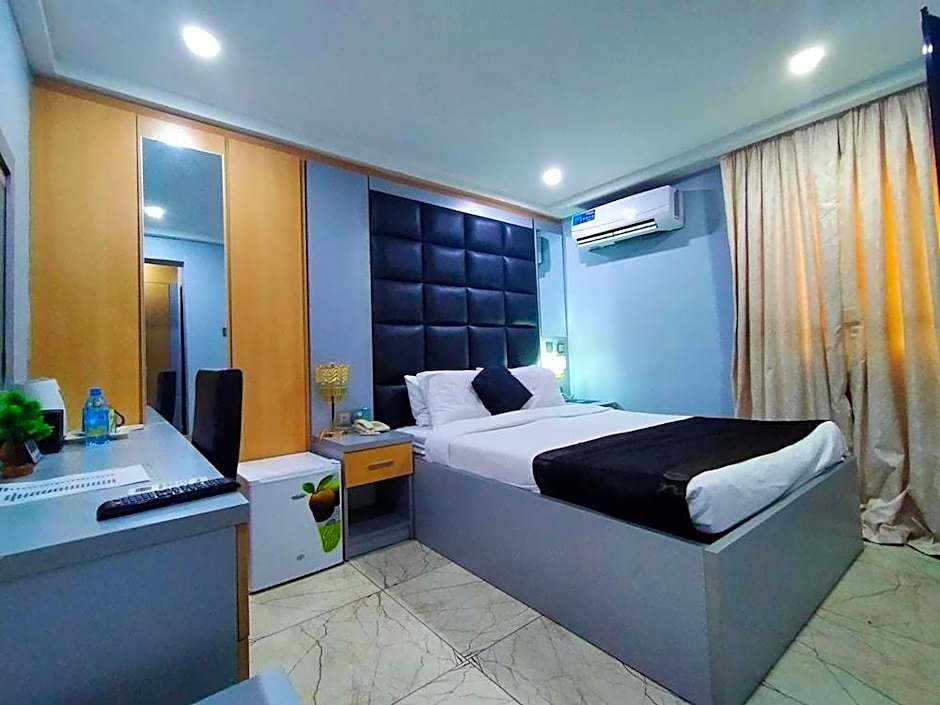 BoardWalk Hotels Zone 5