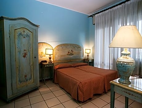 Hotel Ariston