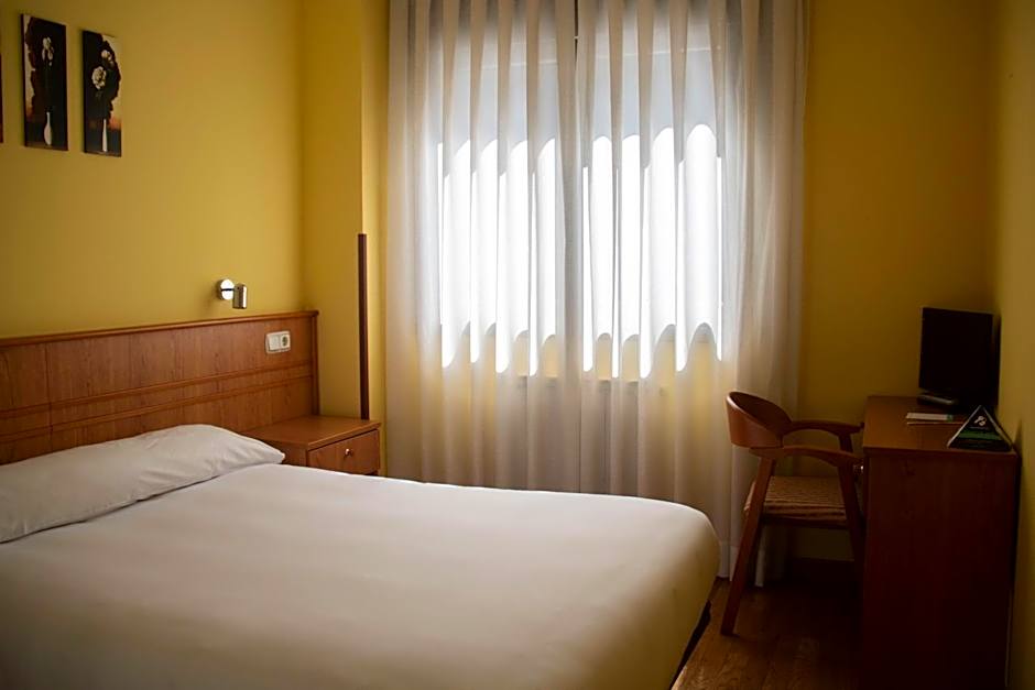 Hotel Alda Estacion Oviedo