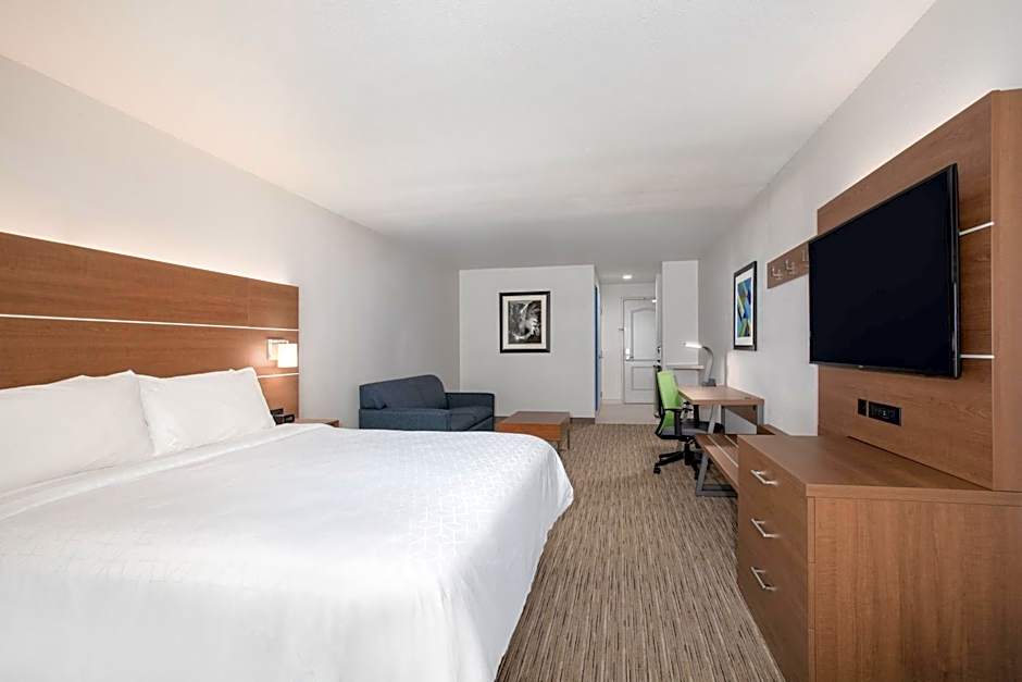 Holiday Inn Express & Suites Yosemite Park Area By IHG