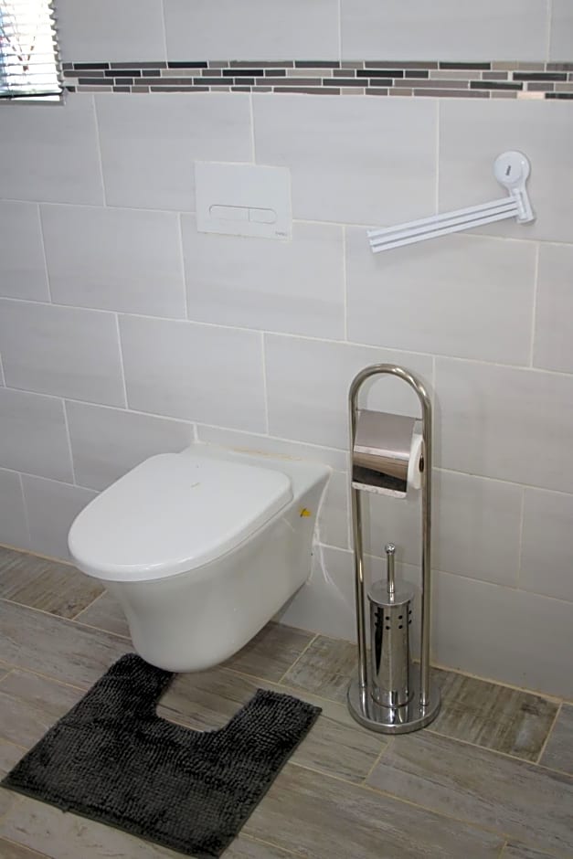 Charis View Guest House