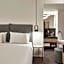 NLH MONASTIRAKI - Neighborhood Lifestyle Hotels