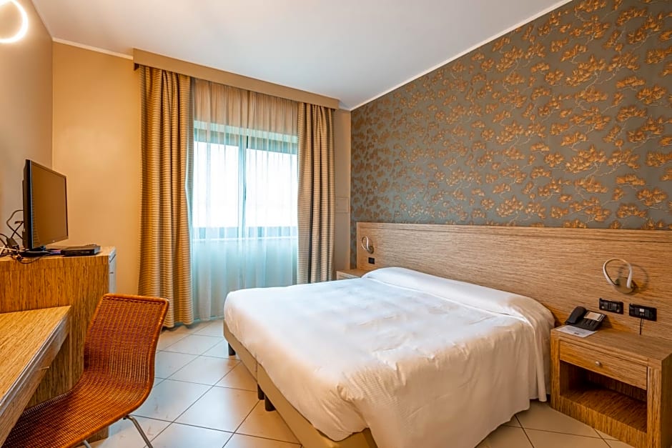 Hotel Parisi