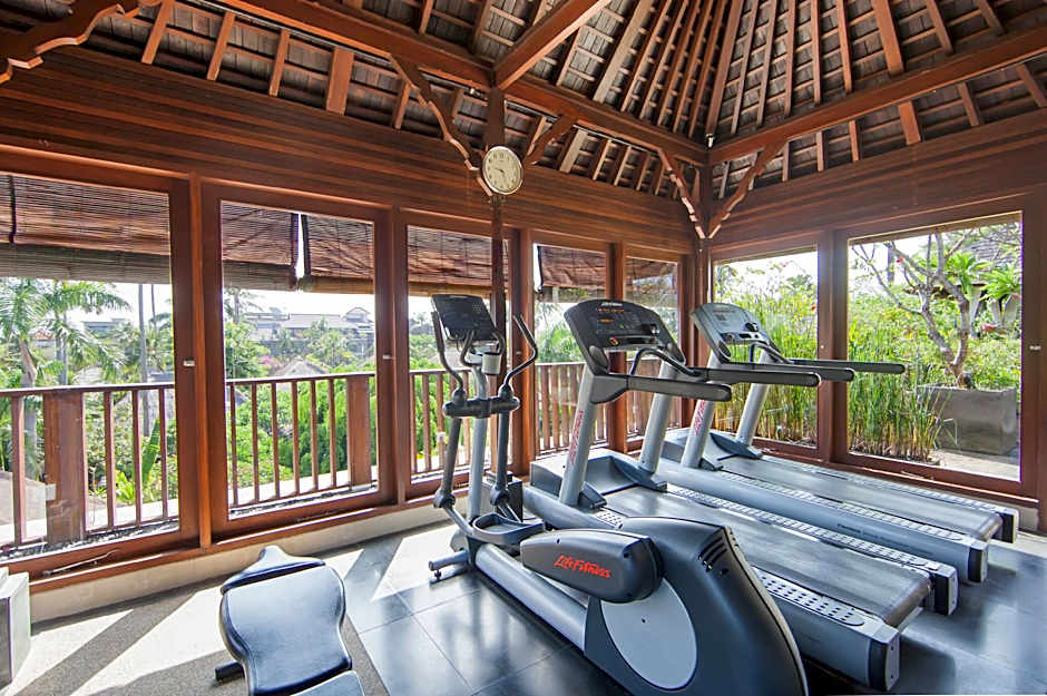 Legian Beach Hotel