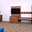 Holiday Inn Express & Suites Omaha - 120th and Maple By IHG