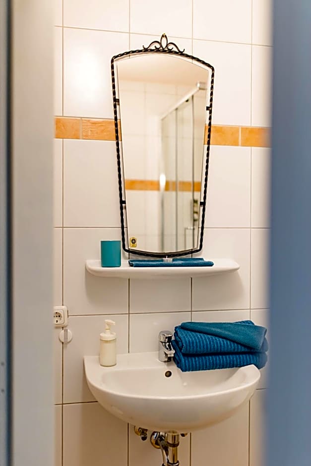 Tauglerei Doppelzimmer Bergamotte