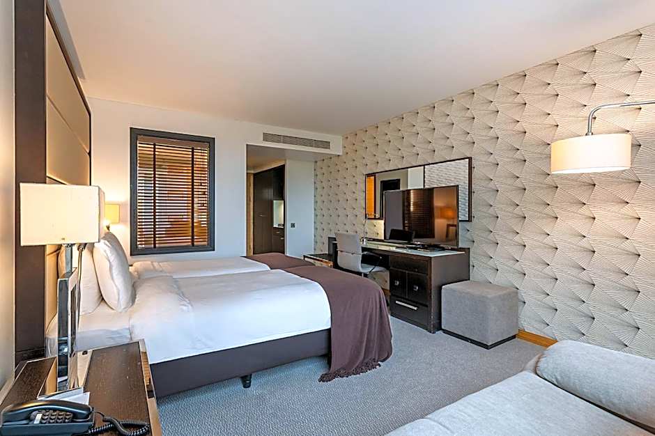 Pestana Chelsea Bridge Hotel & SPA