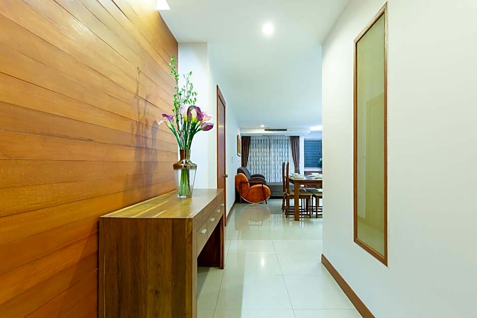 Lasalle Suites And Spa