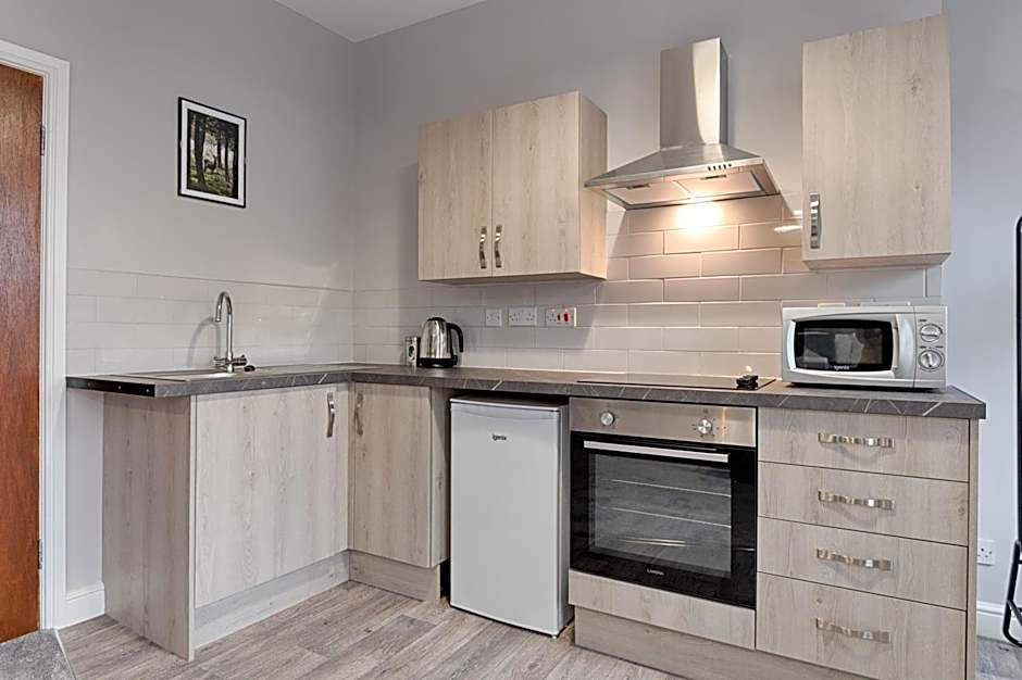 Copper House Contractor Accommodation with Free Parking