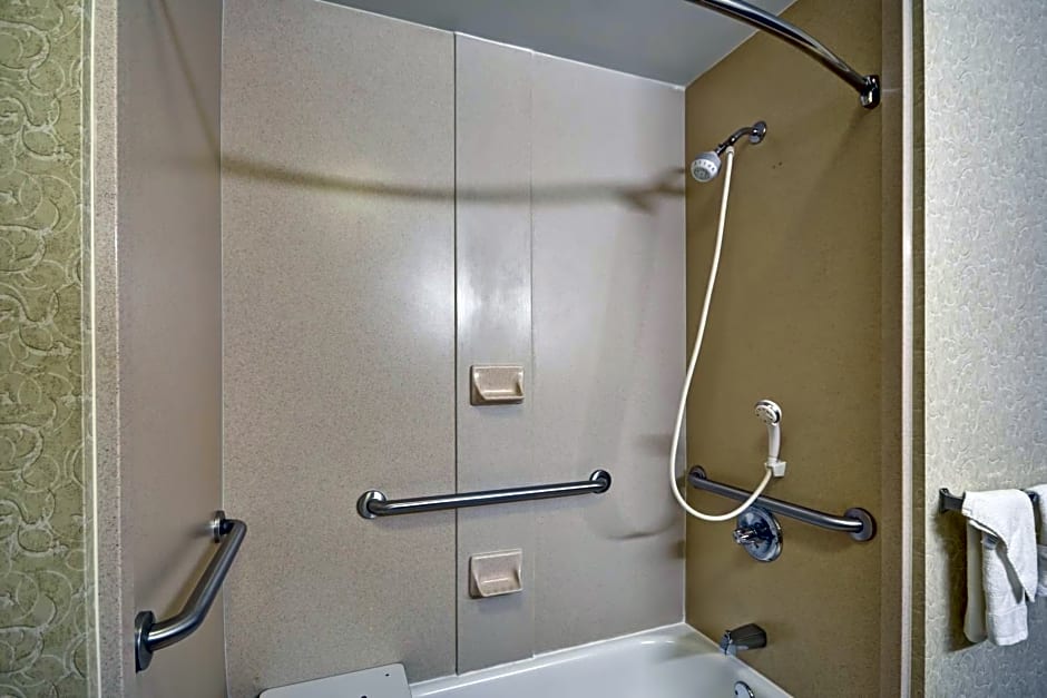 Hampton Inn & Suites Birmingham-Pelham - I-65