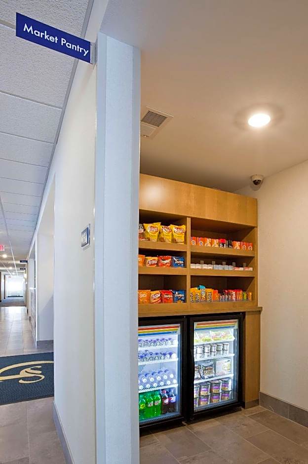 GrandStay Cannon Falls
