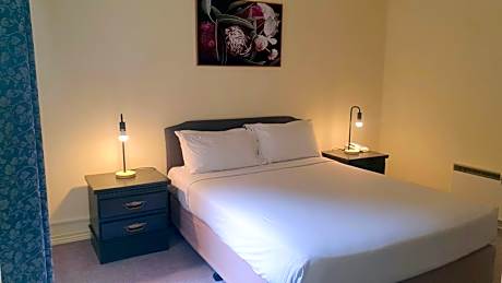 Standard Queen Room with Two Queen Beds
