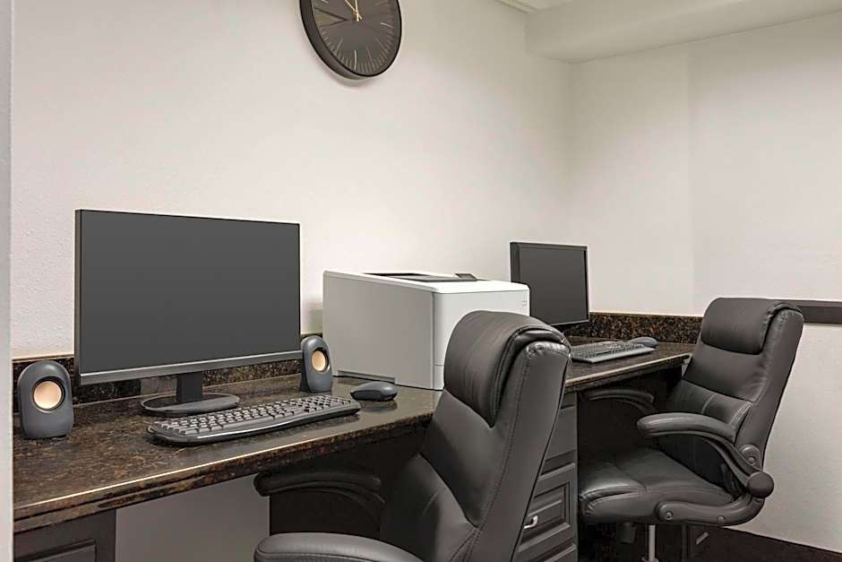 Ramada by Wyndham Del Rio