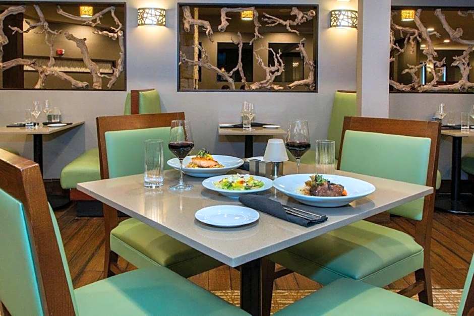 DoubleTree By Hilton Cleveland East Beachwood