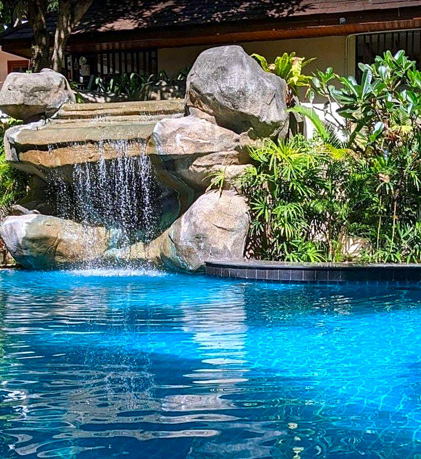 Phuket Meet Holiday Hotel