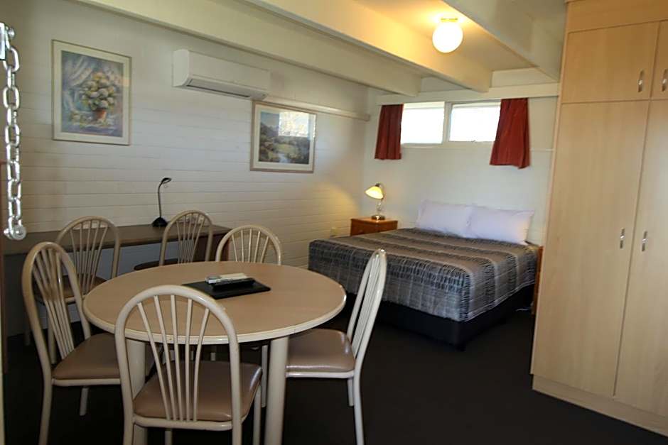 Cobram Colonial Motor Inn