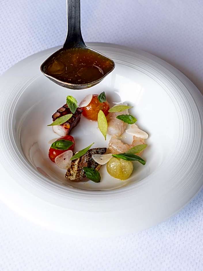 Hôtel Restaurant Spa Les Jardins De Sophie