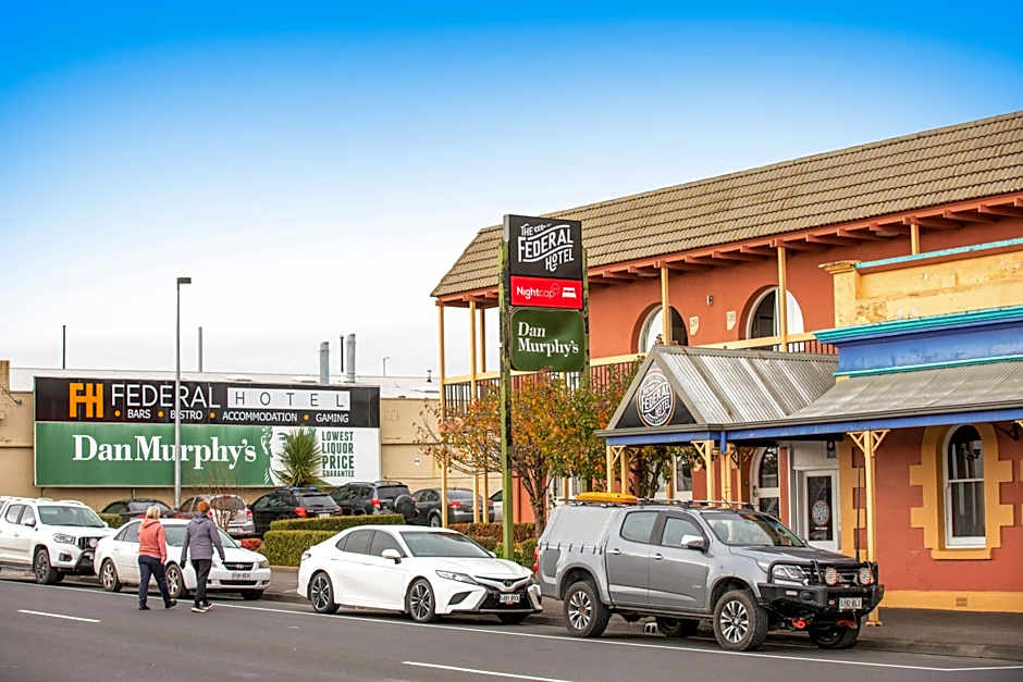 Nightcap at Federal Hotel Mt Gambier