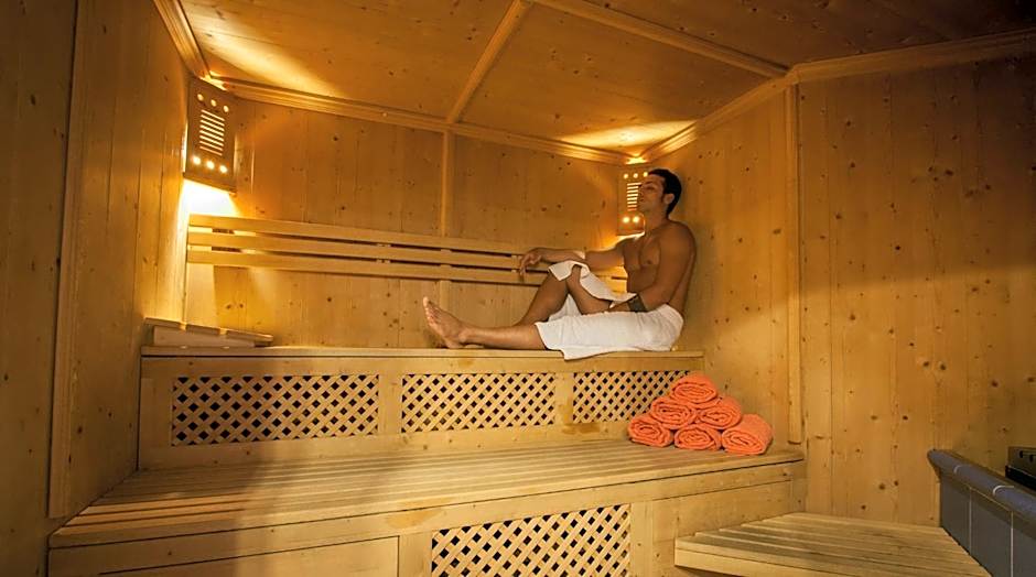 Hotel Val Di Sole