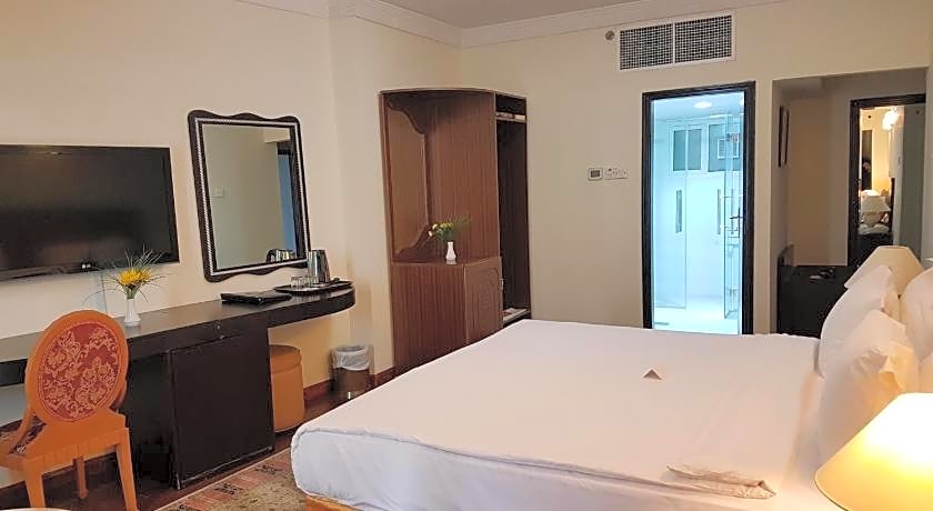 Al Jawhara Metro Hotel