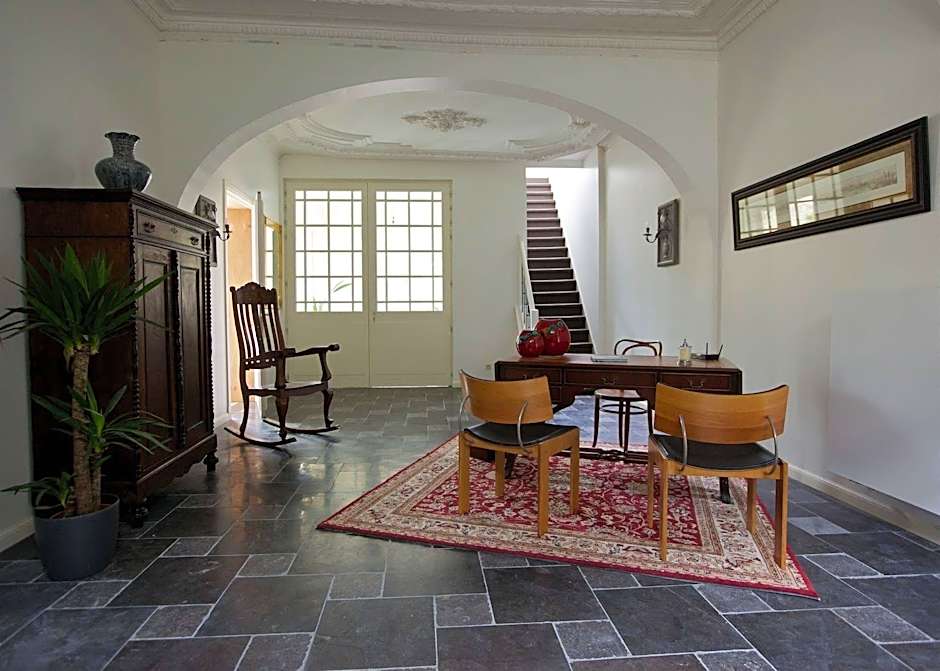 The Townhouse Bed & Breakfast