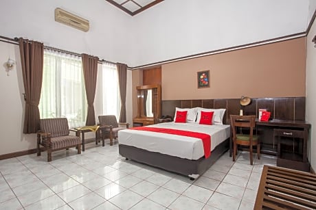 RedDoorz near Balai Kota Malang