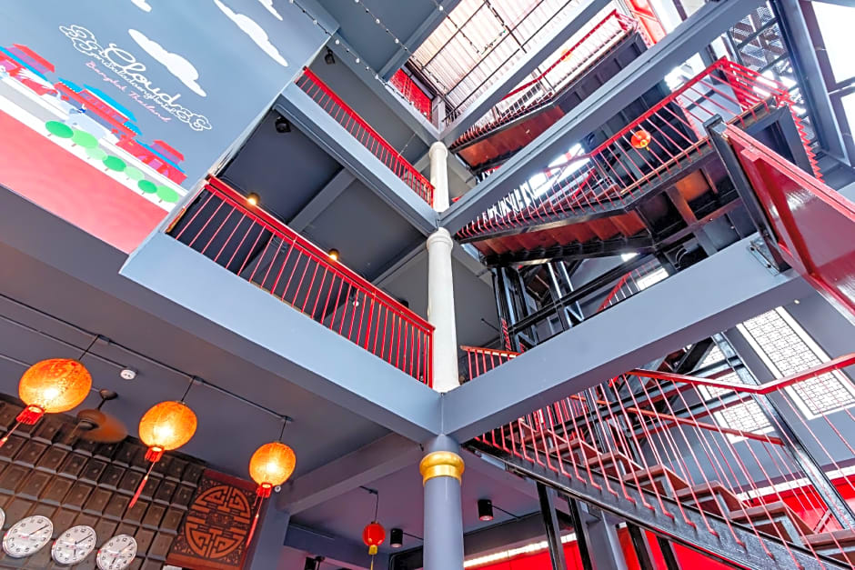 CLOUD on Saladaeng Silom Hostel Bangkok