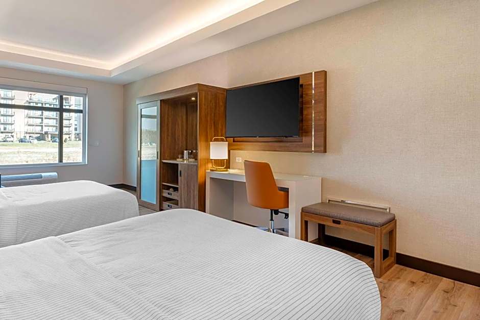 Cambria Hotel Pigeon Forge