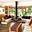 Ioana Hotels