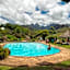 Cathedral Peak Hotel