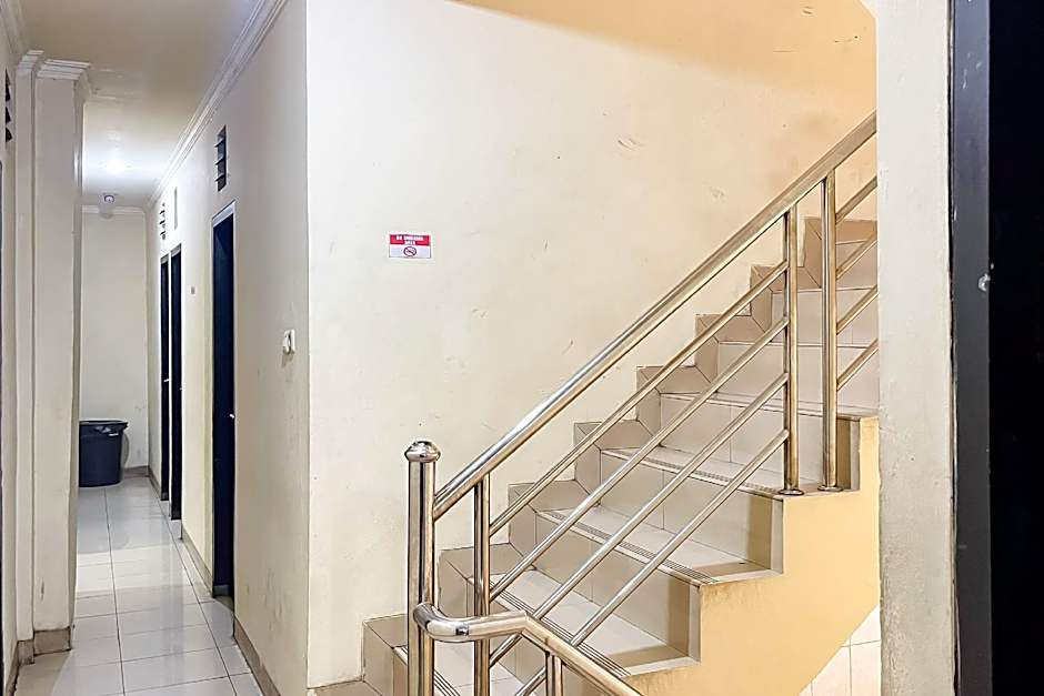 Arcadia Rooms RedPartner