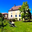 Le Clos De Quintaine Chambres d'Hôtes