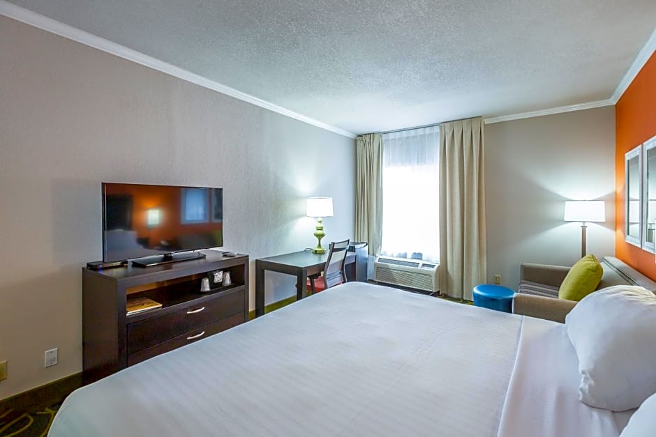Holiday Inn Express Saint Simons Island, an IHG Hotel