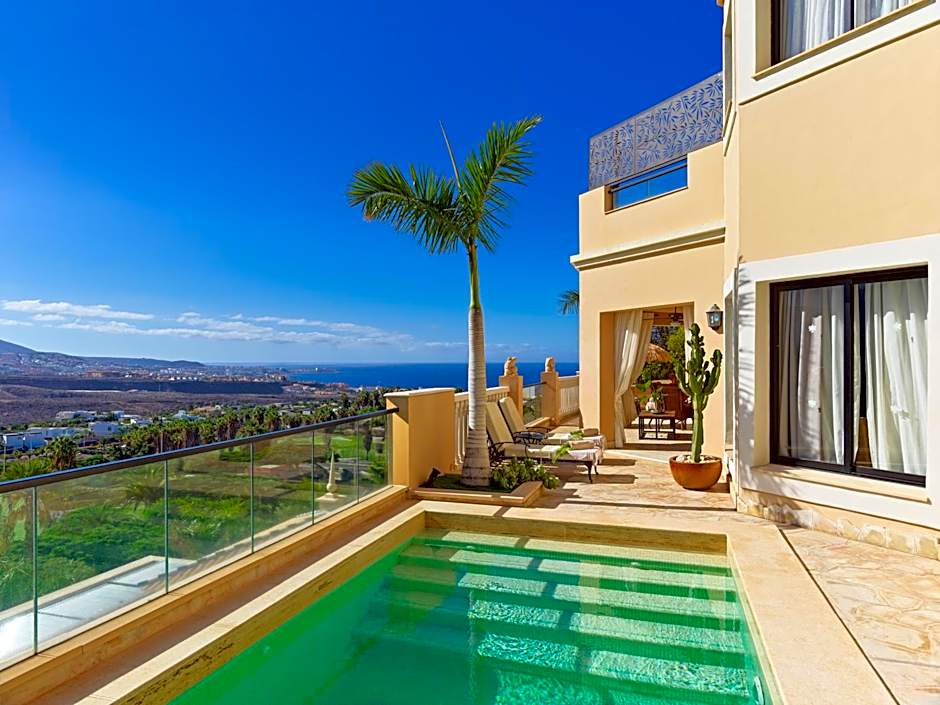 Royal Garden Villas & Spa, Luxury Hotel