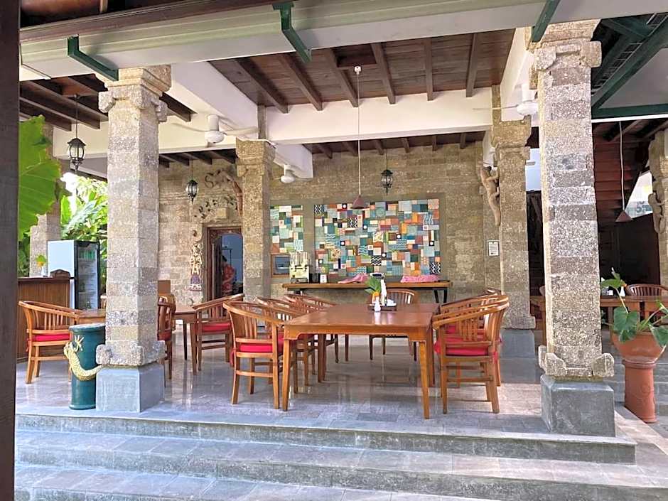 Sari Bunga Hotel - Legian, walking distance to Legian Beach