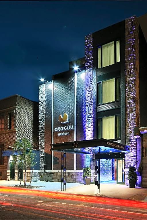 Aura Hotel Brooklyn