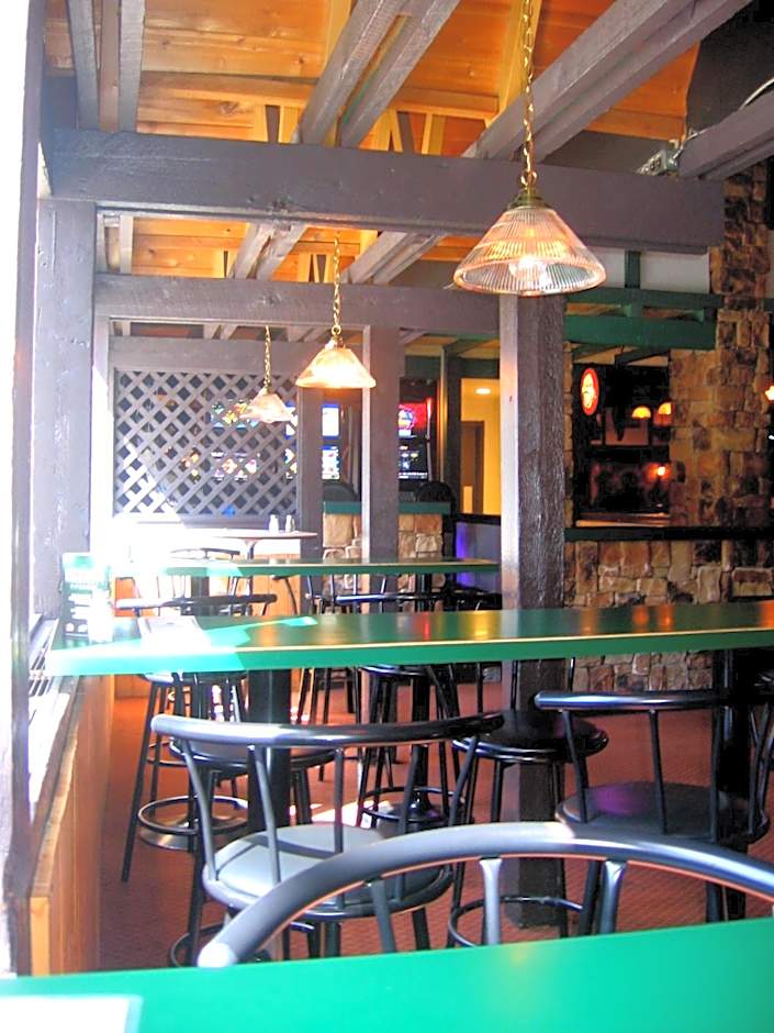 Ramada Plaza by Wyndham Regina Downtown